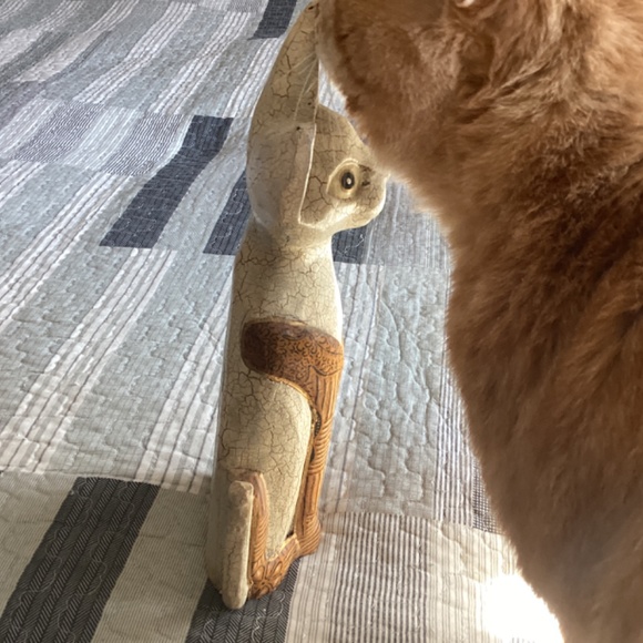 SOLID WOOD PAINTED DECOR CAT - Picture 2 of 9